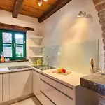 Villa Puro One
